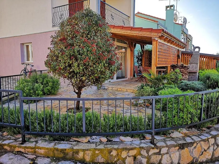 Apartment Apartmani Kovacicek 6 Biograd Na Moru