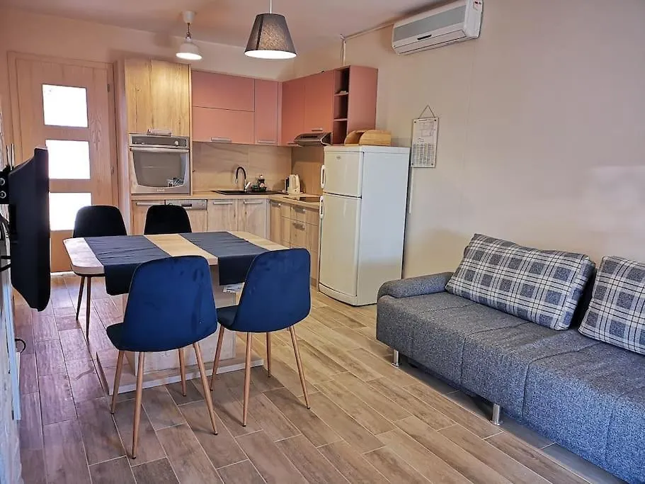 Apartmani Kovacicek 6 Biograd Na Moru